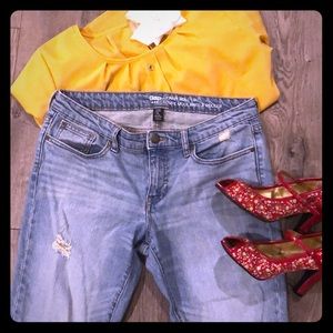 Gap 👖 skinny roll up size 4 or 27